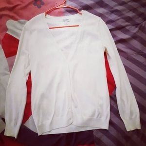 Old navy sweater
